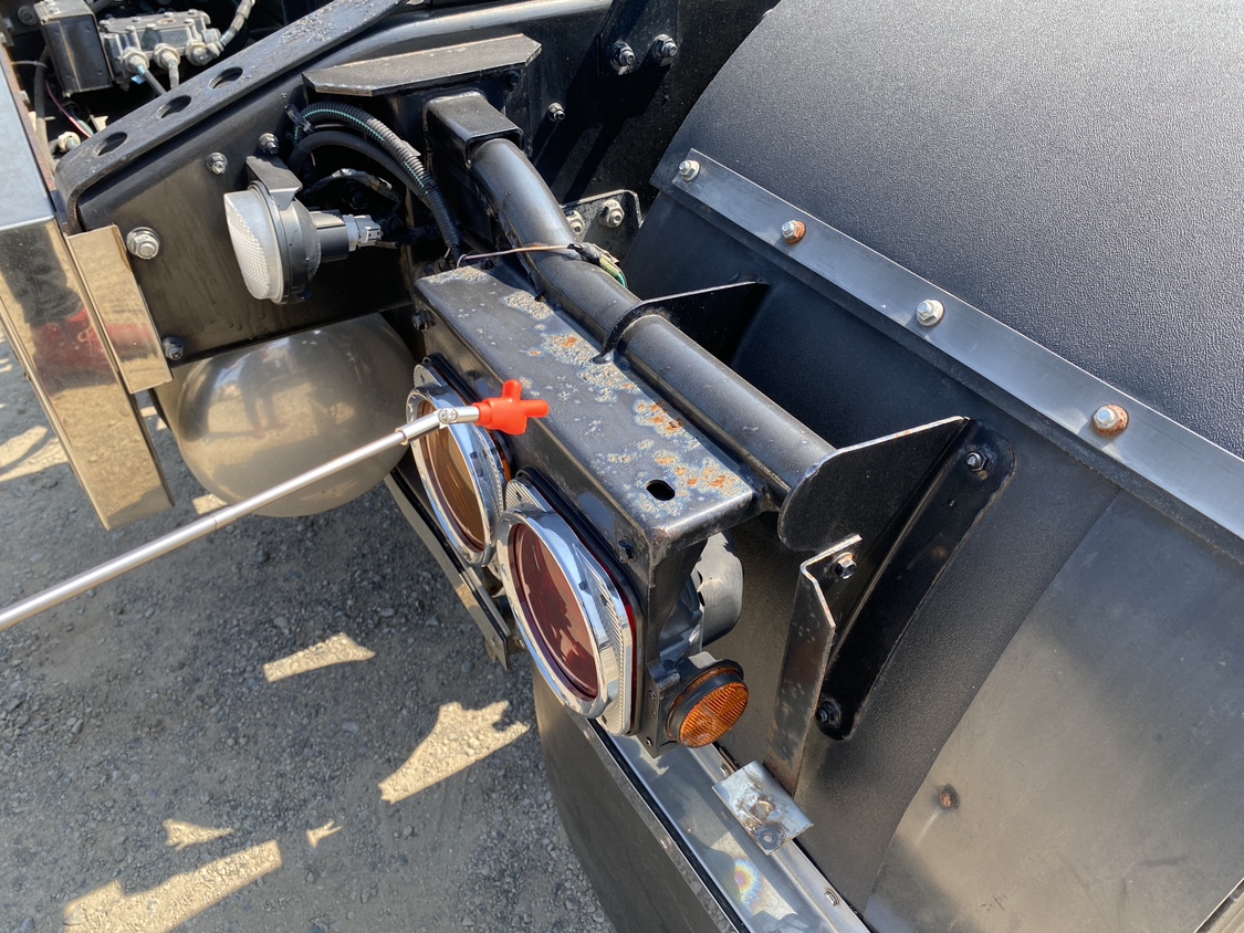 H26年式、スーパーグレート2軸カプラトラクタ、車検付|中古トラックの販売・買取・査定のアイナビ