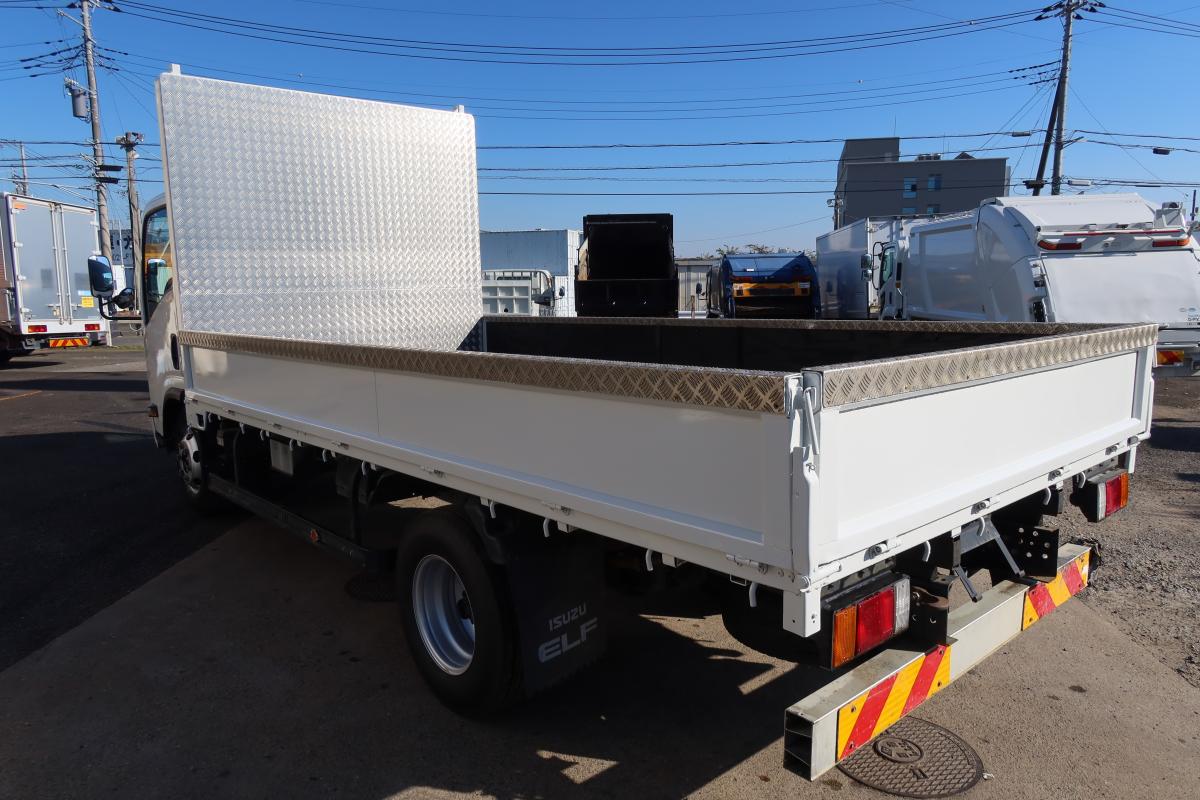 ワイドロング平ボディー 積載4600kg 床鉄板張り 車検付き|中古トラックの販売・買取・査定のアイナビ