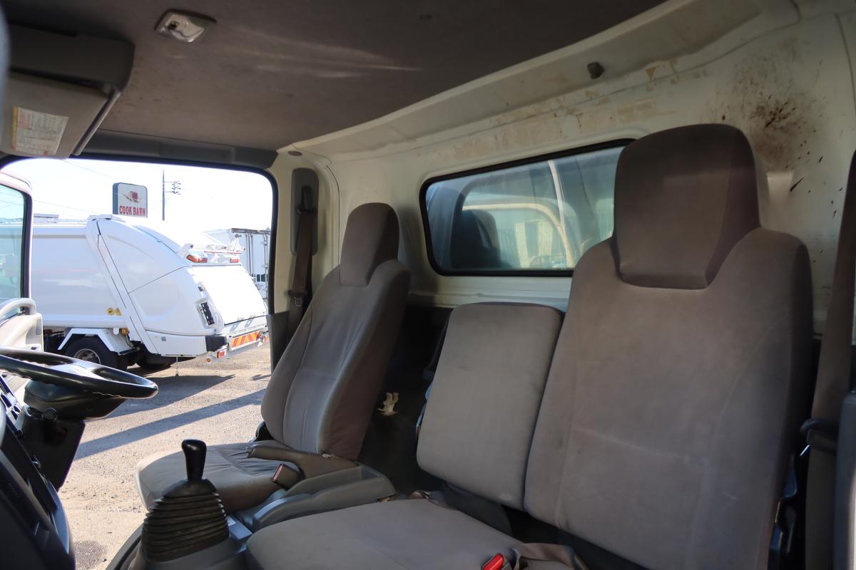 ワイドロング平ボディー 積載4600kg 床鉄板張り 車検付き|中古トラックの販売・買取・査定のアイナビ