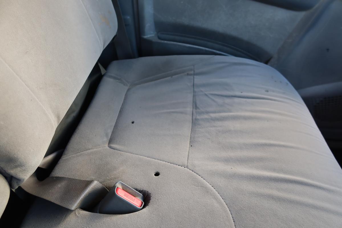 ワイドロング平ボディー 積載4600kg 床鉄板張り 車検付き|中古トラックの販売・買取・査定のアイナビ