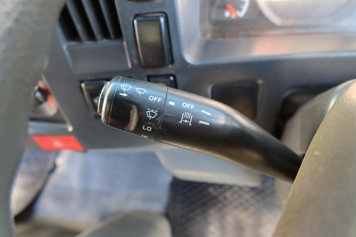 ワイドロング平ボディー 積載4600kg 床鉄板張り 車検付き|中古トラックの販売・買取・査定のアイナビ