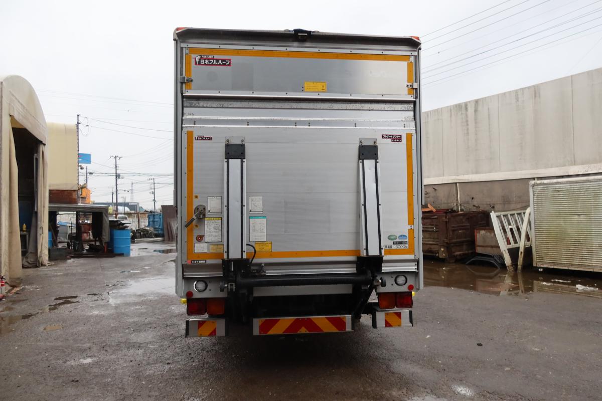 ベッドレス 標準幅 62ボディ 跳ね上げゲート付 車検付き|中古トラックの販売・買取・査定のアイナビ
