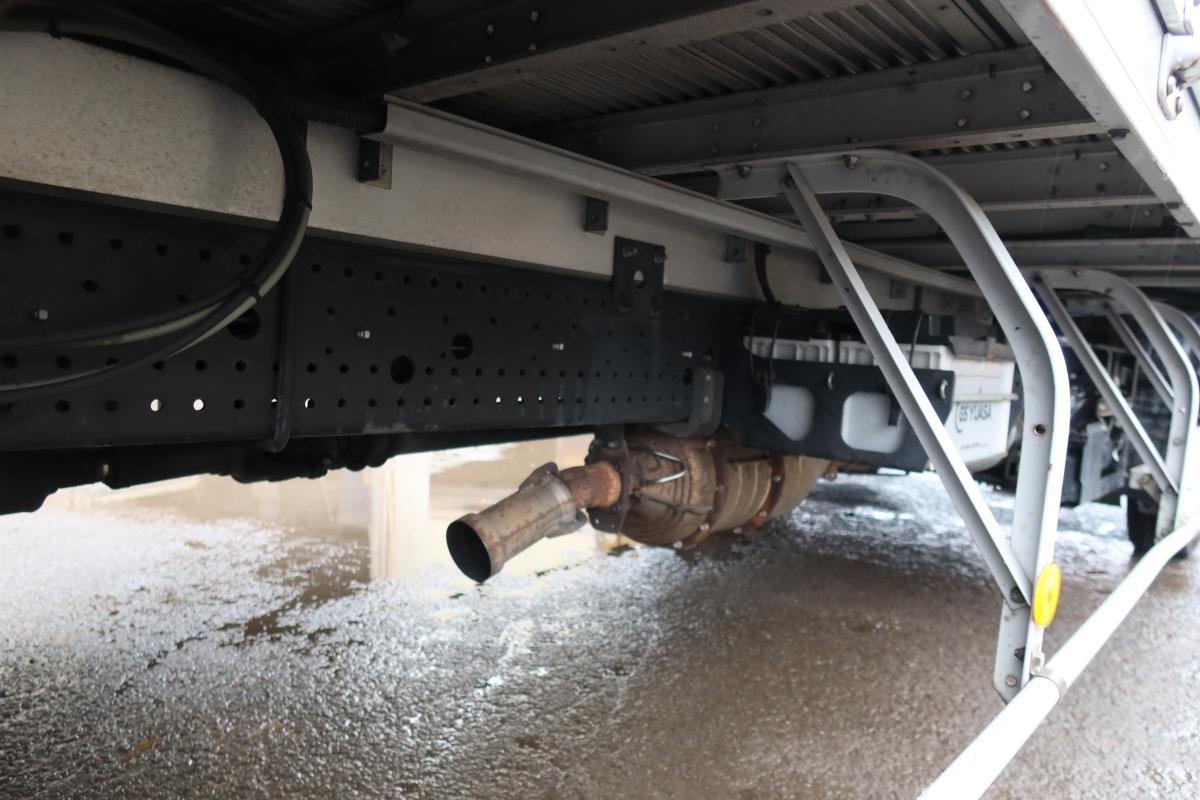 ベッドレス 標準幅 62ボディ 跳ね上げゲート付 車検付き|中古トラックの販売・買取・査定のアイナビ