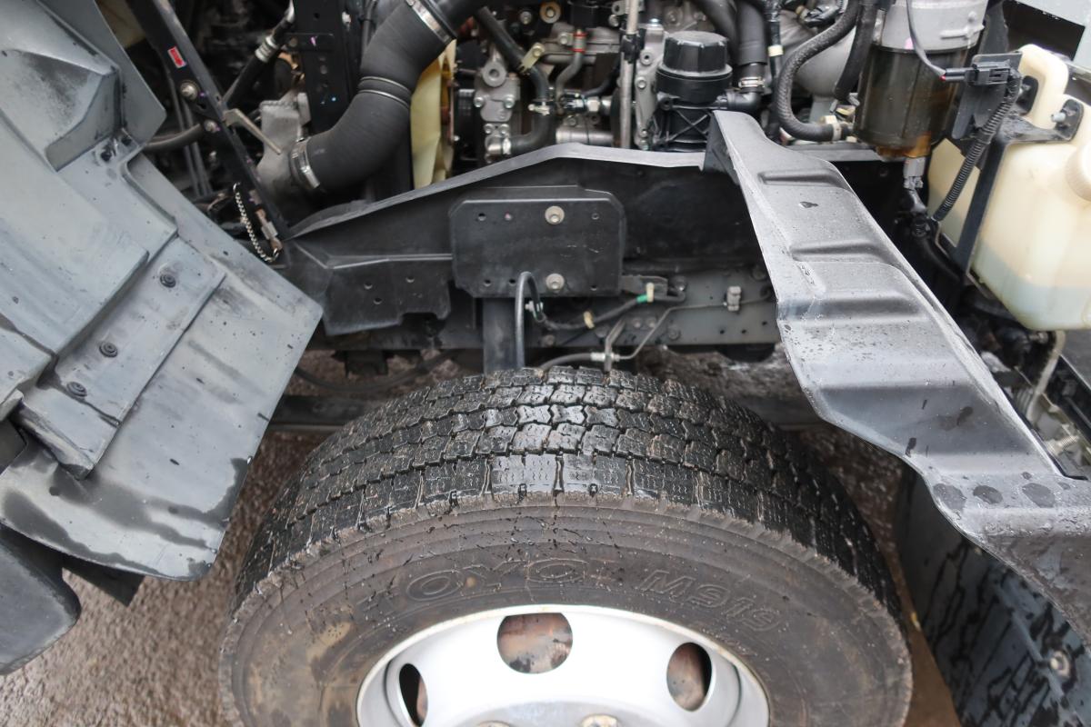 ベッドレス 標準幅 62ボディ 跳ね上げゲート付 車検付き|中古トラックの販売・買取・査定のアイナビ