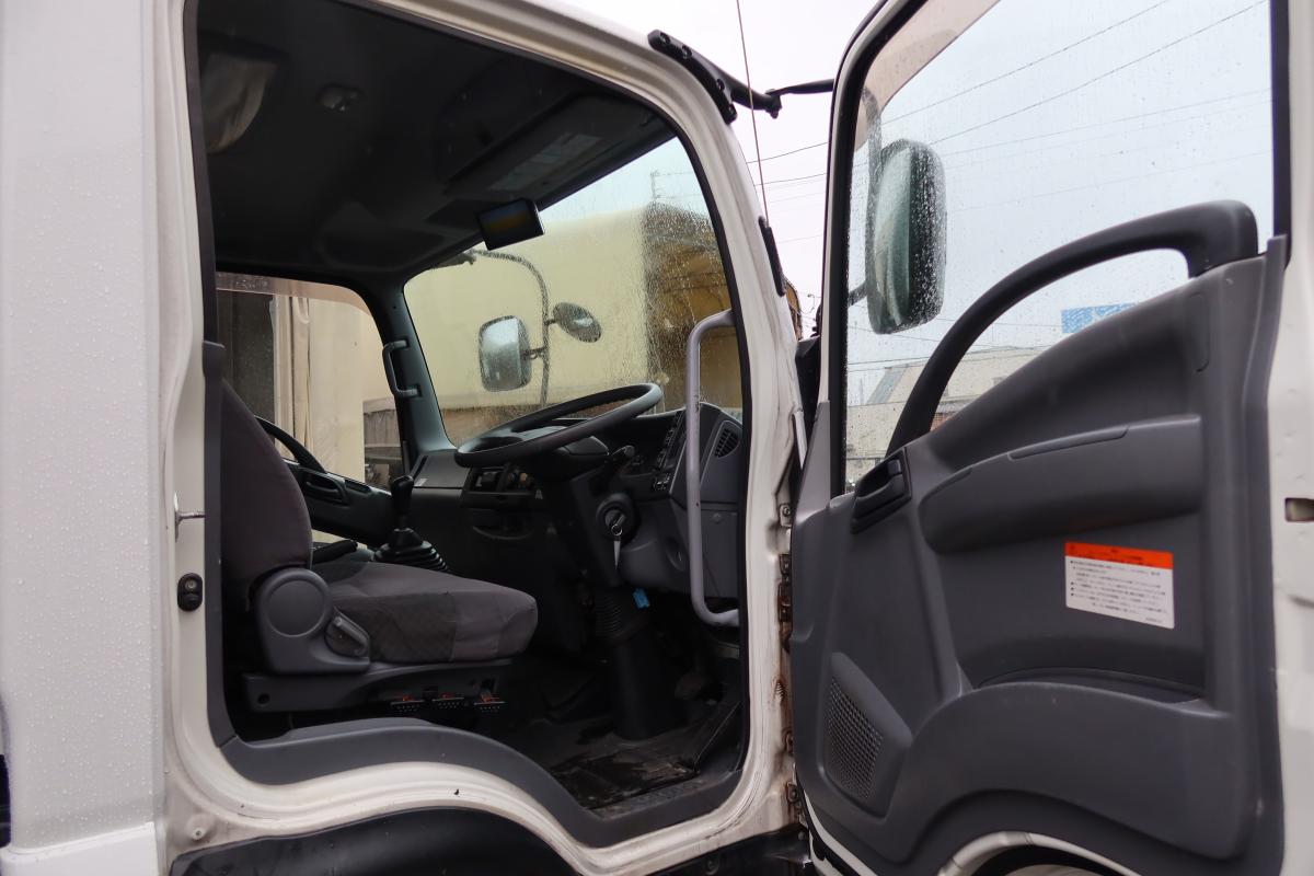 ベッドレス 標準幅 62ボディ 跳ね上げゲート付 車検付き|中古トラックの販売・買取・査定のアイナビ