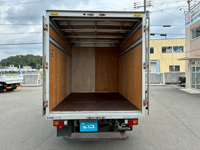 パネルバン10尺ボディダブルタイヤジャストロー1t1.5t3.5t|中古トラックの販売・買取・査定のアイナビ