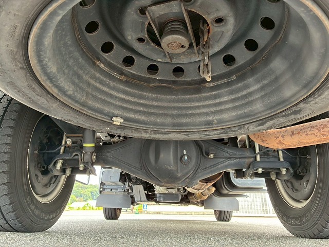 パネルバン10尺ボディダブルタイヤジャストロー1t1.5t3.5t|中古トラックの販売・買取・査定のアイナビ