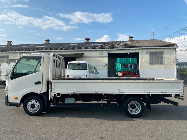 保証対象車車検付ワンオーナーワイドロング3t積載6速MT|中古トラックの販売・買取・査定のアイナビ