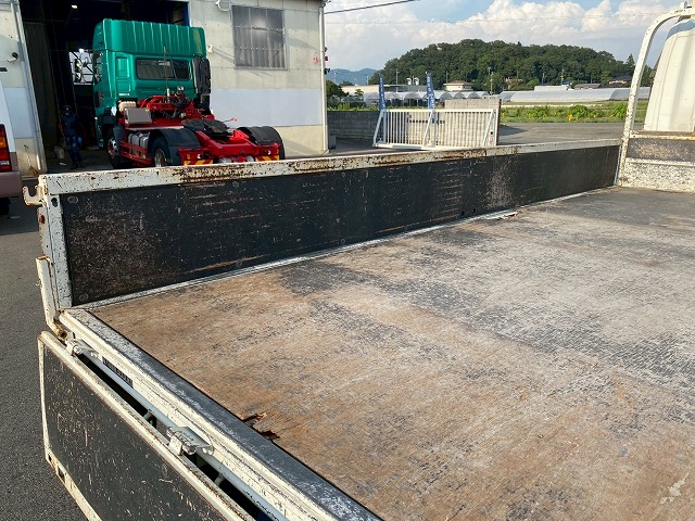 保証対象車車検付ワンオーナーワイドロング3t積載6速MT|中古トラックの販売・買取・査定のアイナビ