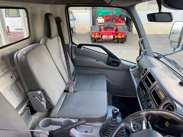 保証対象車車検付ワンオーナーワイドロング3t積載6速MT|中古トラックの販売・買取・査定のアイナビ