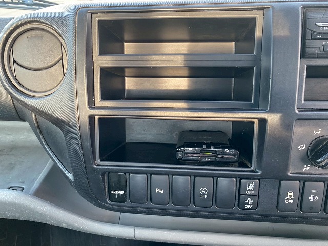 保証対象車車検付ワンオーナーワイドロング3t積載6速MT|中古トラックの販売・買取・査定のアイナビ