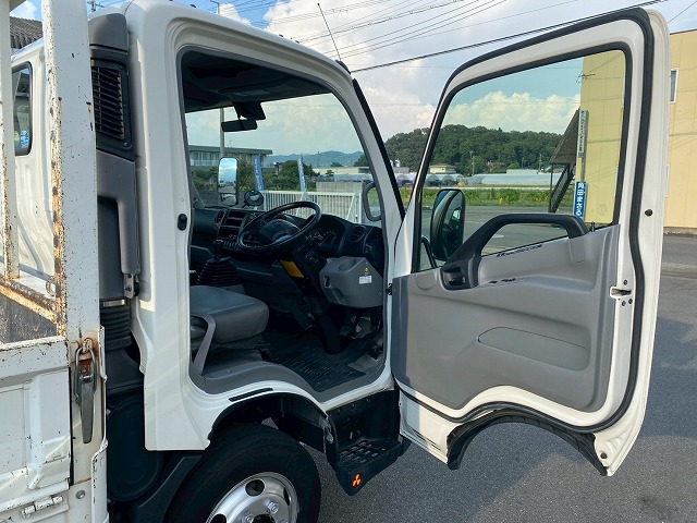 保証対象車車検付ワンオーナーワイドロング3t積載6速MT|中古トラックの販売・買取・査定のアイナビ