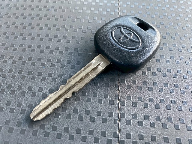 保証対象車車検付ワンオーナーワイドロング3t積載6速MT|中古トラックの販売・買取・査定のアイナビ