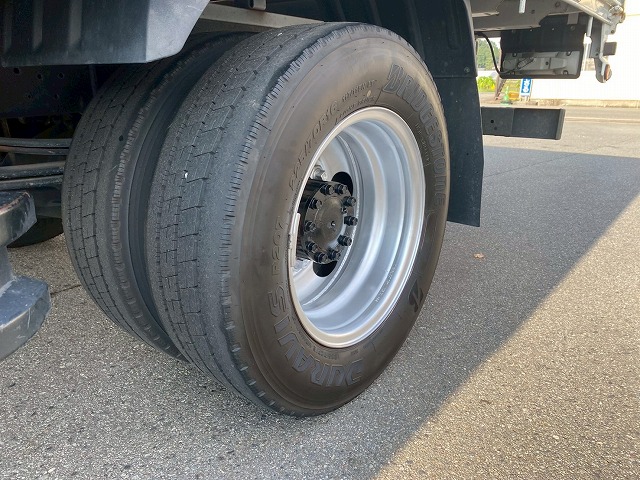 保証対象車車検付ワンオーナーワイドロング3t積載6速MT|中古トラックの販売・買取・査定のアイナビ