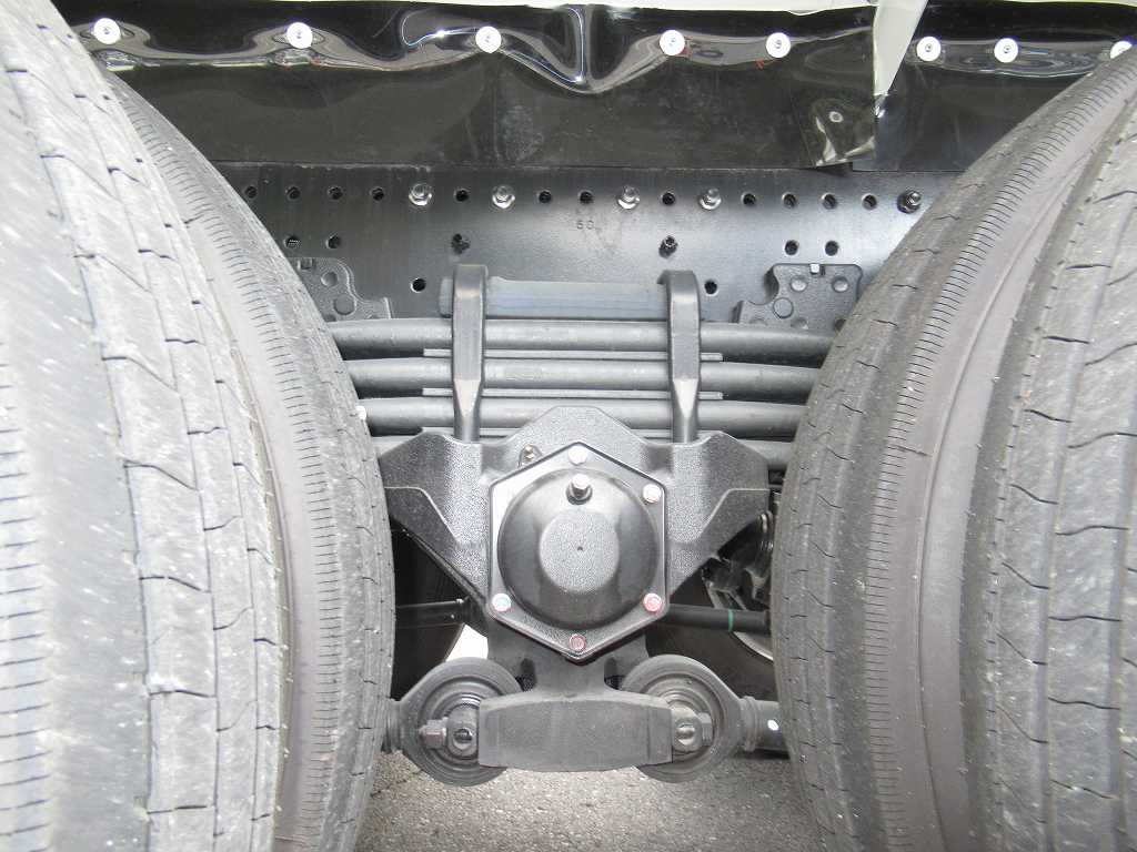 未使用 カヤバ ドラム容量8.7立米 電動ホッパーカバー|中古トラックの販売・買取・査定のアイナビ