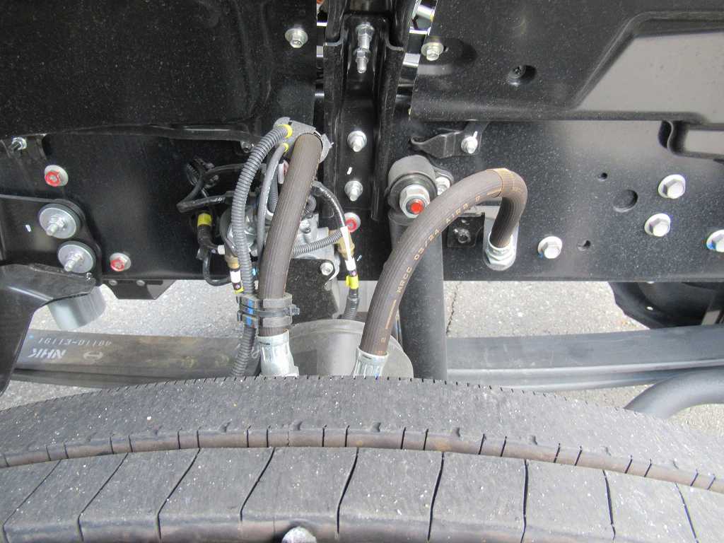 未使用 カヤバ ドラム容量8.7立米 電動ホッパーカバー|中古トラックの販売・買取・査定のアイナビ