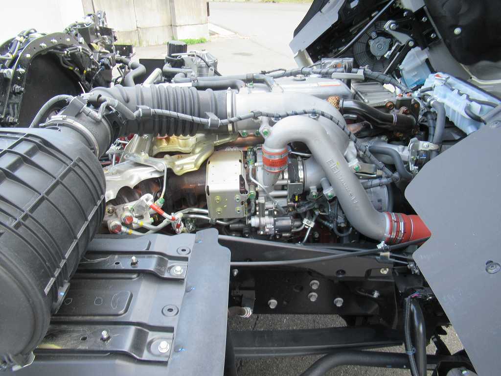 未使用 カヤバ ドラム容量8.7立米 電動ホッパーカバー|中古トラックの販売・買取・査定のアイナビ