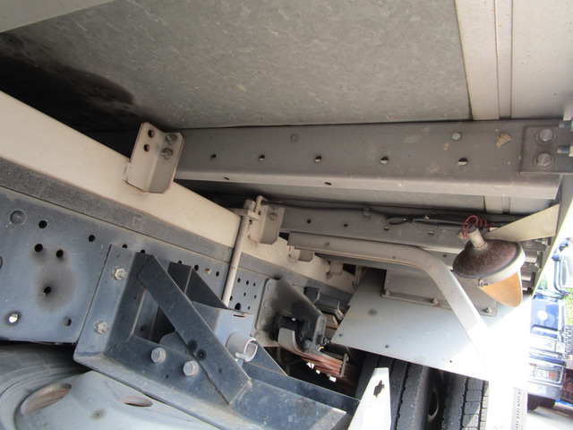 H.21年三菱ふそうキャンターアルミバンPG付3t積載|中古トラックの販売・買取・査定のアイナビ