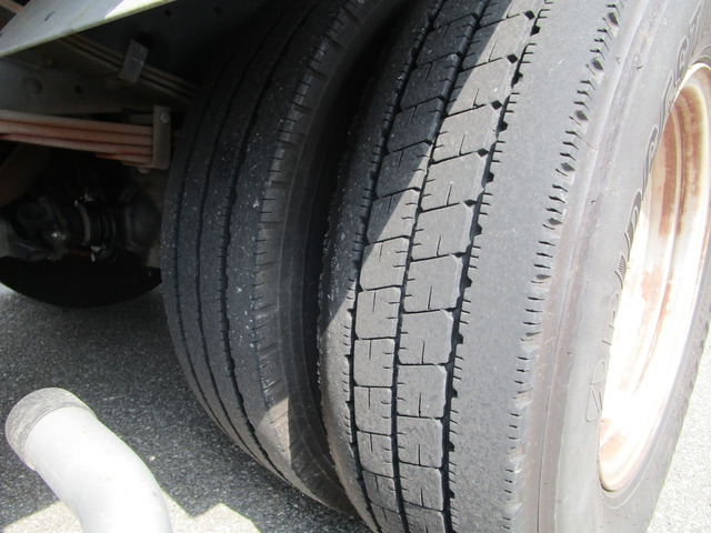 H.21年三菱ふそうキャンターアルミバンPG付3t積載|中古トラックの販売・買取・査定のアイナビ