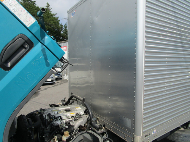 H.21年三菱ふそうキャンターアルミバンPG付3t積載|中古トラックの販売・買取・査定のアイナビ