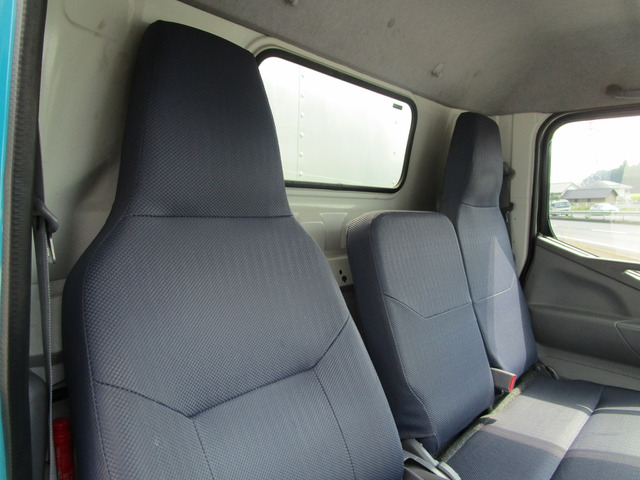 H.21年三菱ふそうキャンターアルミバンPG付3t積載|中古トラックの販売・買取・査定のアイナビ