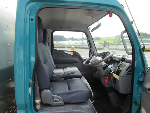 H.21年三菱ふそうキャンターアルミバンPG付3t積載|中古トラックの販売・買取・査定のアイナビ