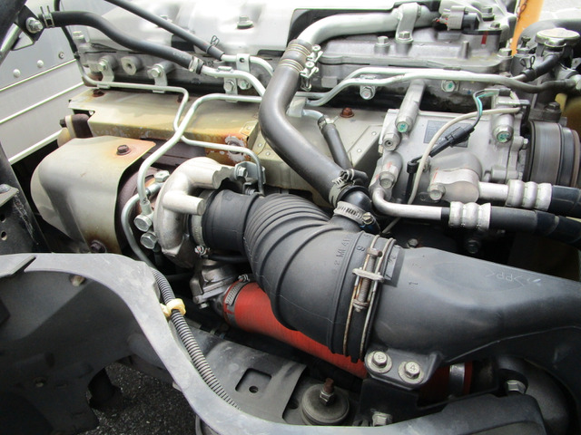 H.21年三菱ふそうキャンターアルミバンPG付3t積載|中古トラックの販売・買取・査定のアイナビ