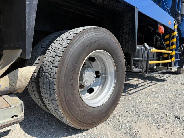 いすゞ フォワード|中古トラックの販売・買取・査定のアイナビ