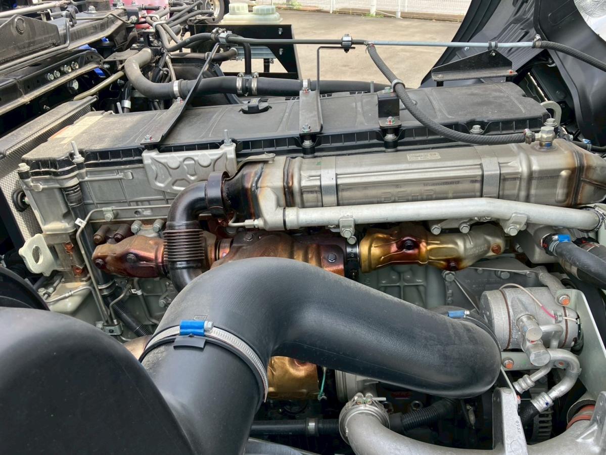 ☆未使用車 セーフティークレーン 自動歩み ラジコン|中古トラックの販売・買取・査定のアイナビ