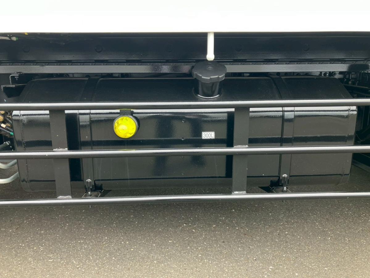 ☆未使用車 セーフティークレーン 自動歩み ラジコン|中古トラックの販売・買取・査定のアイナビ