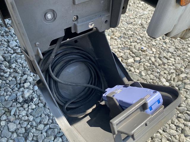 日野 平ボディ デュトロ|中古トラックの販売・買取・査定のアイナビ