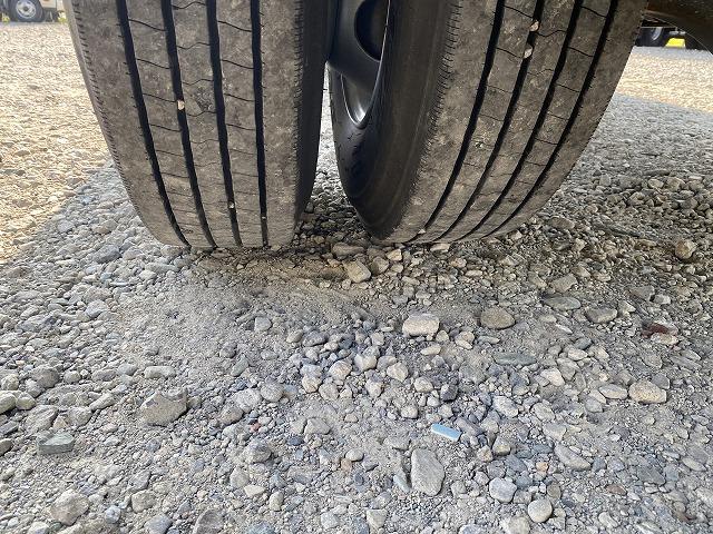 いすゞ 平ボディ フォワード|中古トラックの販売・買取・査定のアイナビ