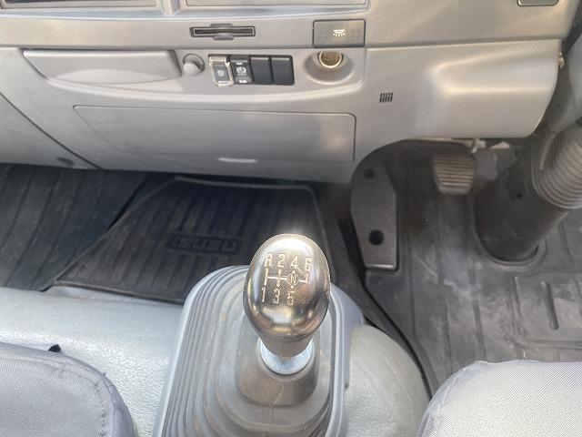 いすゞ 平ボディ フォワード|中古トラックの販売・買取・査定のアイナビ