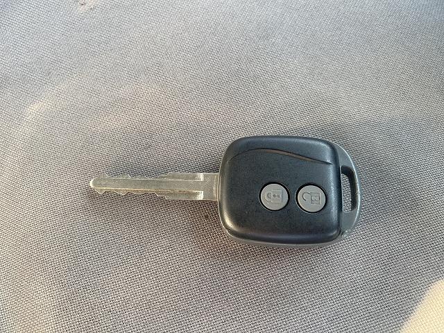 いすゞ 平ボディ フォワード|中古トラックの販売・買取・査定のアイナビ