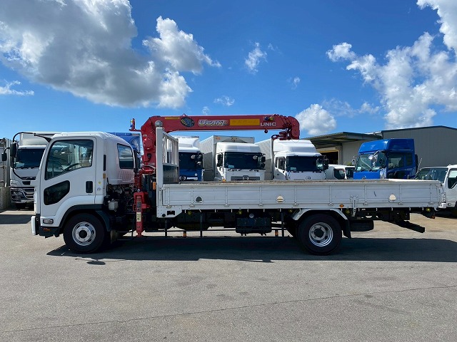 保証対象車両フックイン距離浅6速MT4t8tカーゴクレーン|中古トラックの販売・買取・査定のアイナビ