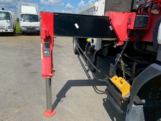 保証対象車両フックイン距離浅6速MT4t8tカーゴクレーン|中古トラックの販売・買取・査定のアイナビ