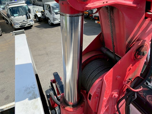 保証対象車両フックイン距離浅6速MT4t8tカーゴクレーン|中古トラックの販売・買取・査定のアイナビ