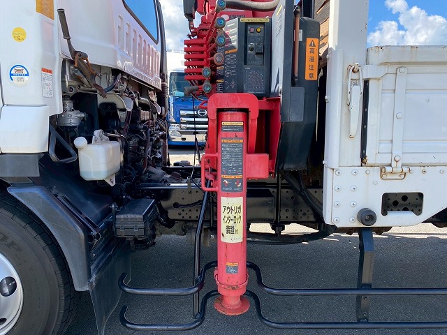 保証対象車両フックイン距離浅6速MT4t8tカーゴクレーン|中古トラックの販売・買取・査定のアイナビ