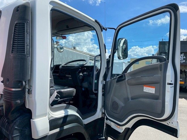 保証対象車両フックイン距離浅6速MT4t8tカーゴクレーン|中古トラックの販売・買取・査定のアイナビ