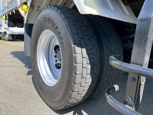 保証対象車両フックイン距離浅6速MT4t8tカーゴクレーン|中古トラックの販売・買取・査定のアイナビ