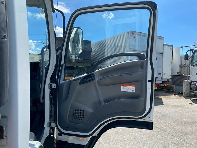 保証対象車両フックイン距離浅6速MT4t8tカーゴクレーン|中古トラックの販売・買取・査定のアイナビ