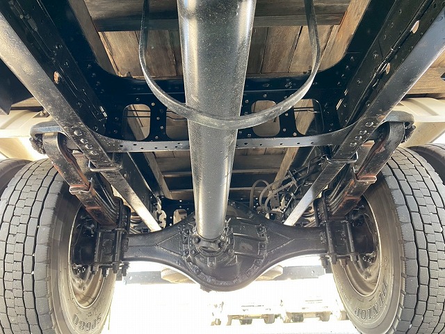 保証対象車両フックイン距離浅6速MT4t8tカーゴクレーン|中古トラックの販売・買取・査定のアイナビ