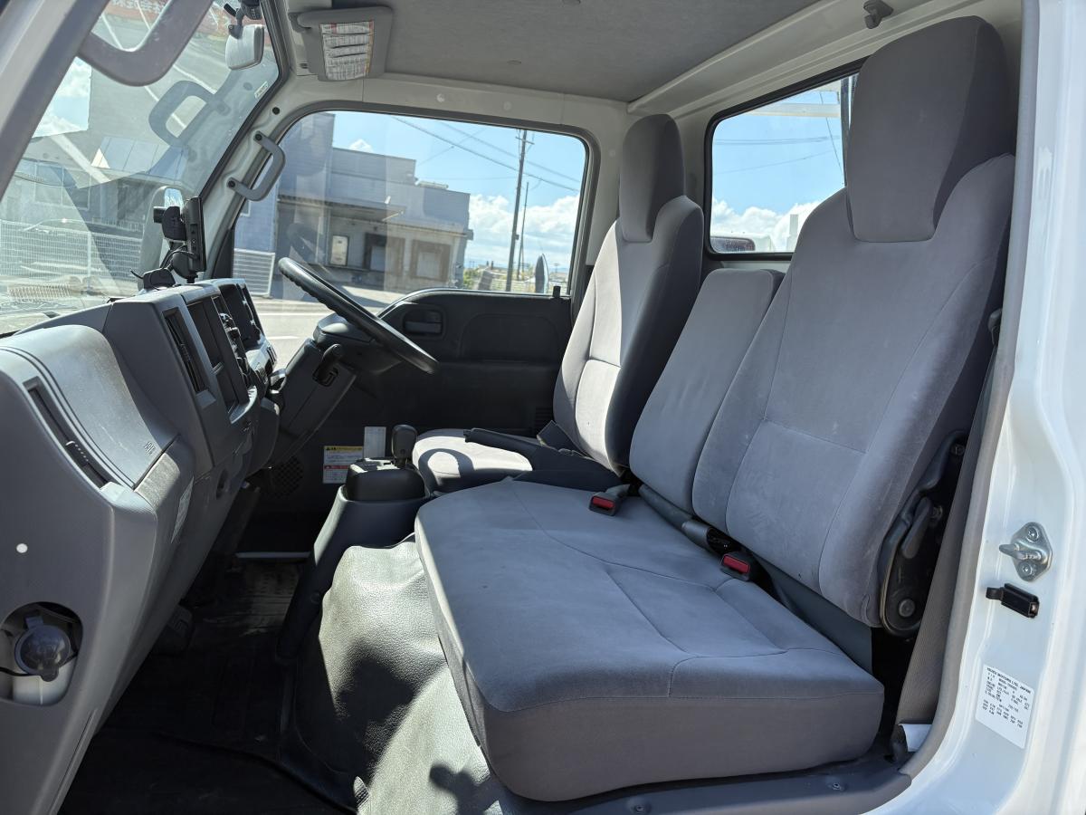 H19 エルフ 2t 3段クレーン|中古トラックの販売・買取・査定のアイナビ