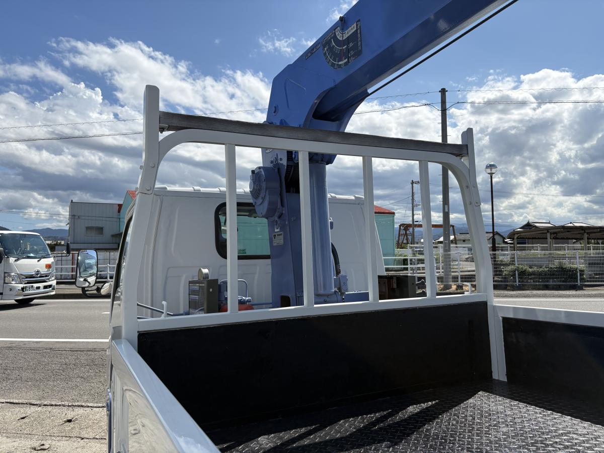 H19 エルフ 2t 3段クレーン|中古トラックの販売・買取・査定のアイナビ