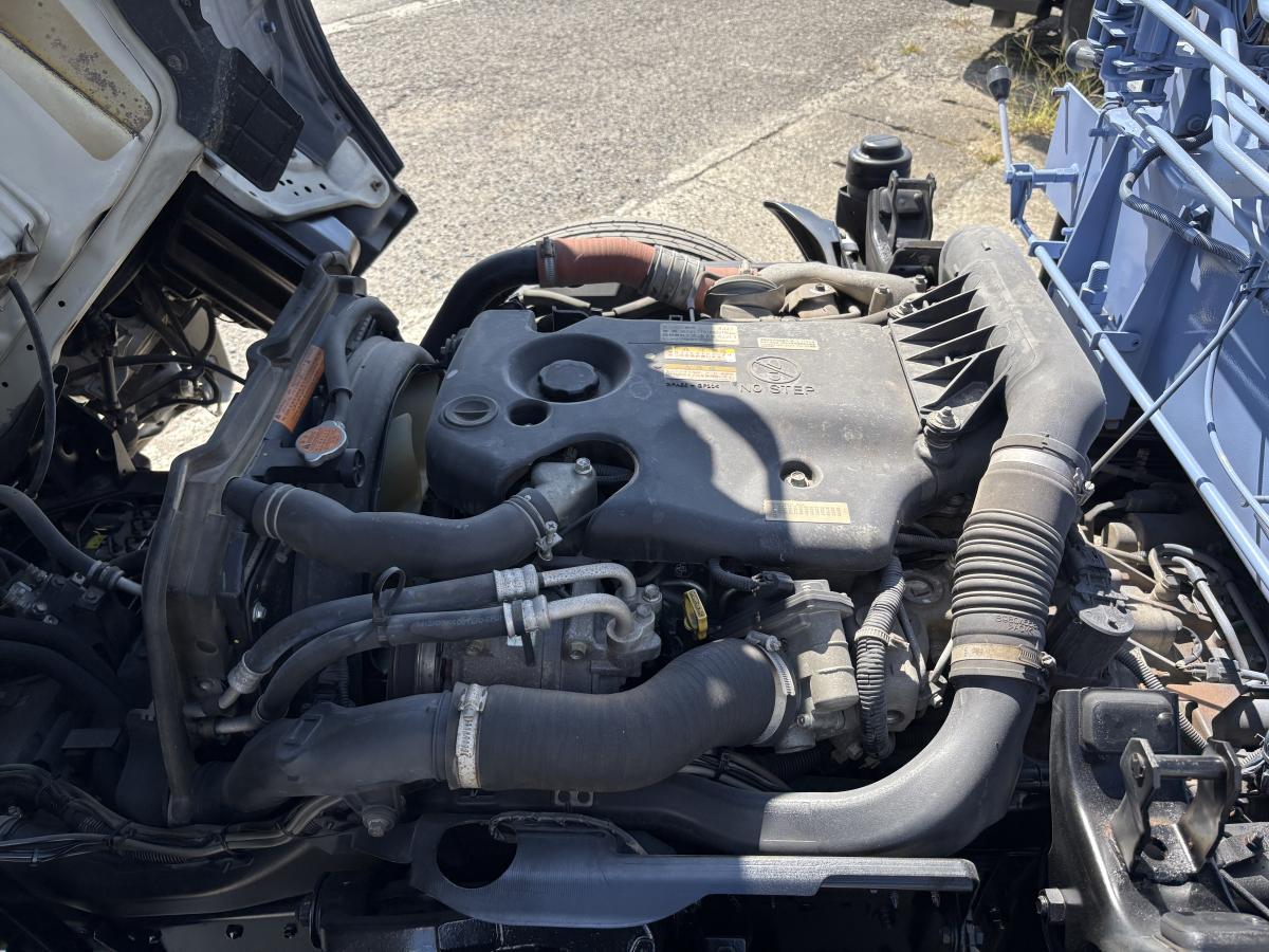 H19 エルフ 2t 3段クレーン|中古トラックの販売・買取・査定のアイナビ