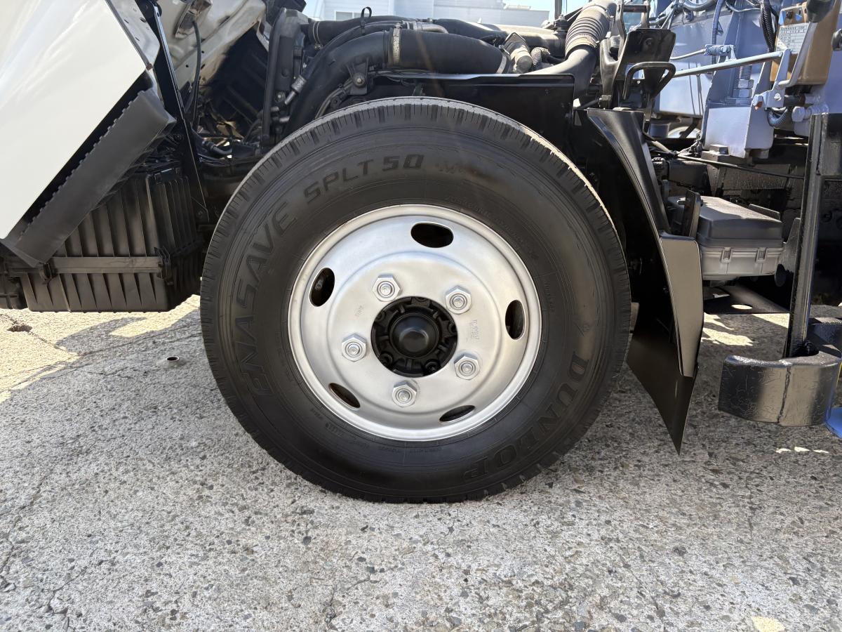 H19 エルフ 2t 3段クレーン|中古トラックの販売・買取・査定のアイナビ