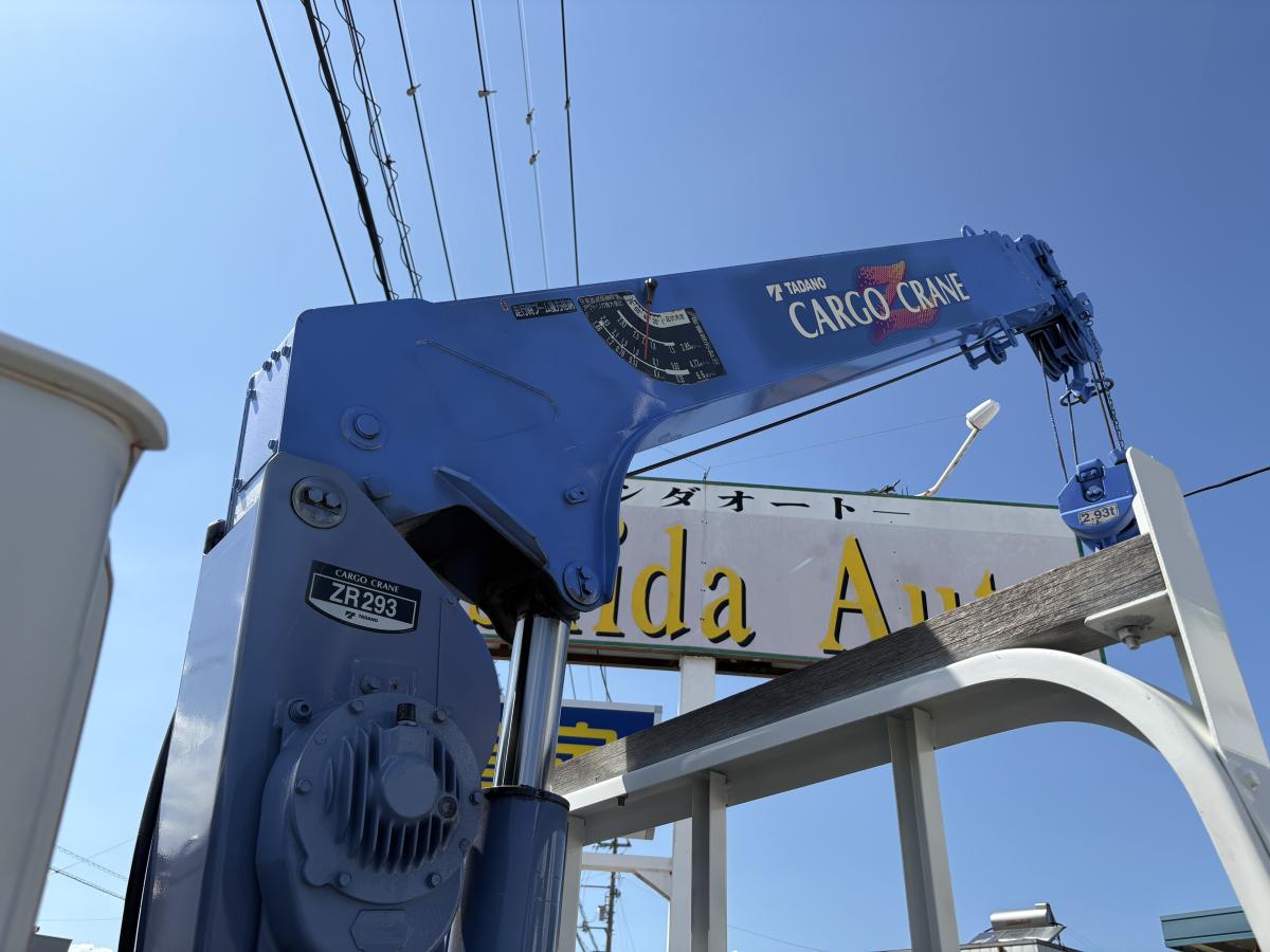 H19 エルフ 2t 3段クレーン|中古トラックの販売・買取・査定のアイナビ