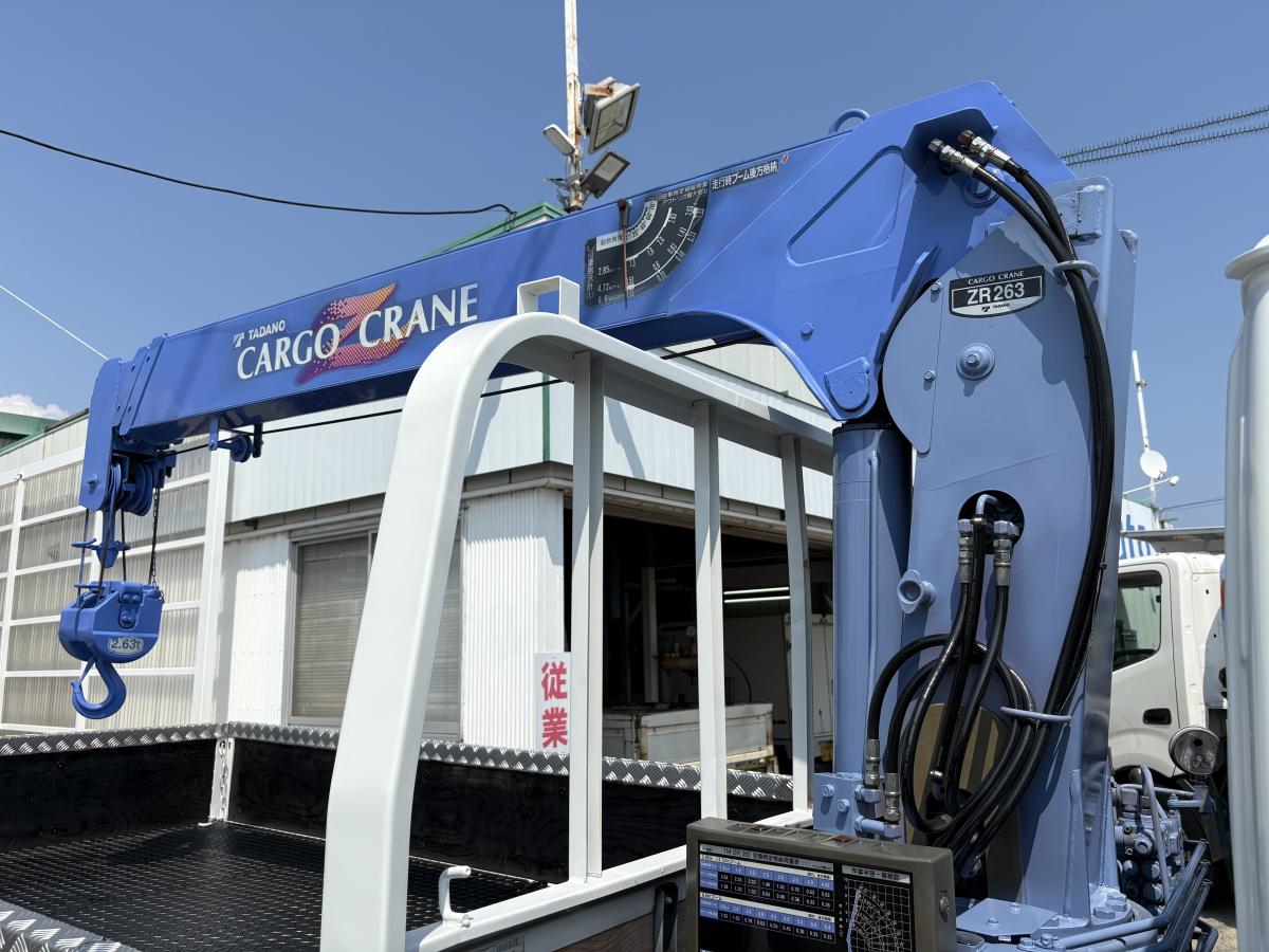 H18 タイタン 2t 3段クレーン|中古トラックの販売・買取・査定のアイナビ