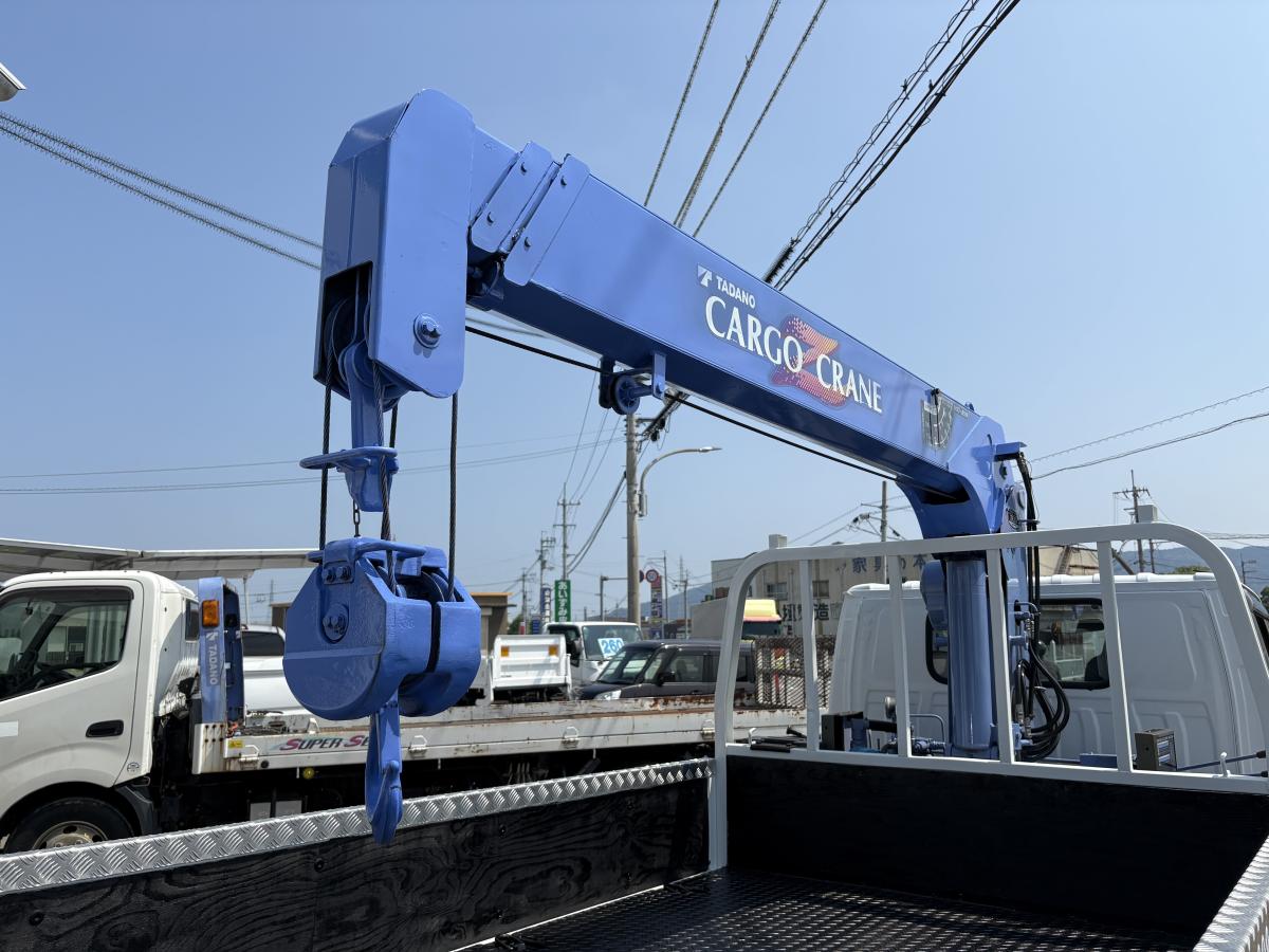 H18 タイタン 2t 3段クレーン|中古トラックの販売・買取・査定のアイナビ