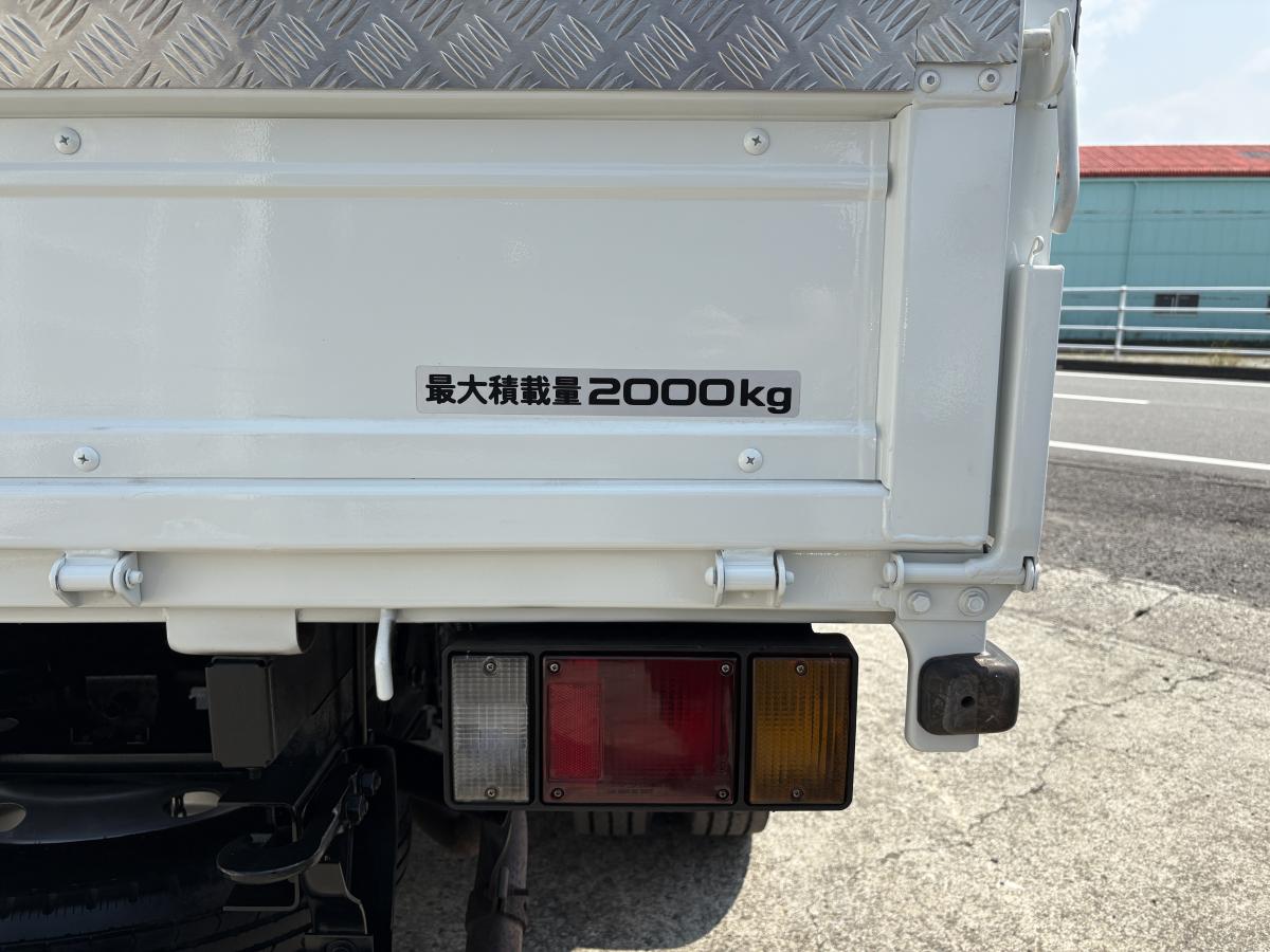 H18 タイタン 2t 3段クレーン|中古トラックの販売・買取・査定のアイナビ